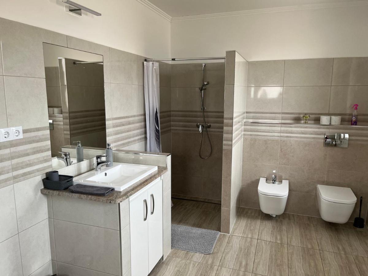 Rajczi Apartman Mohács Buitenkant foto