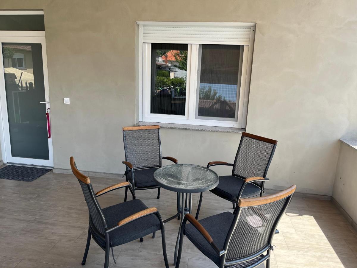 Rajczi Apartman Mohács Buitenkant foto